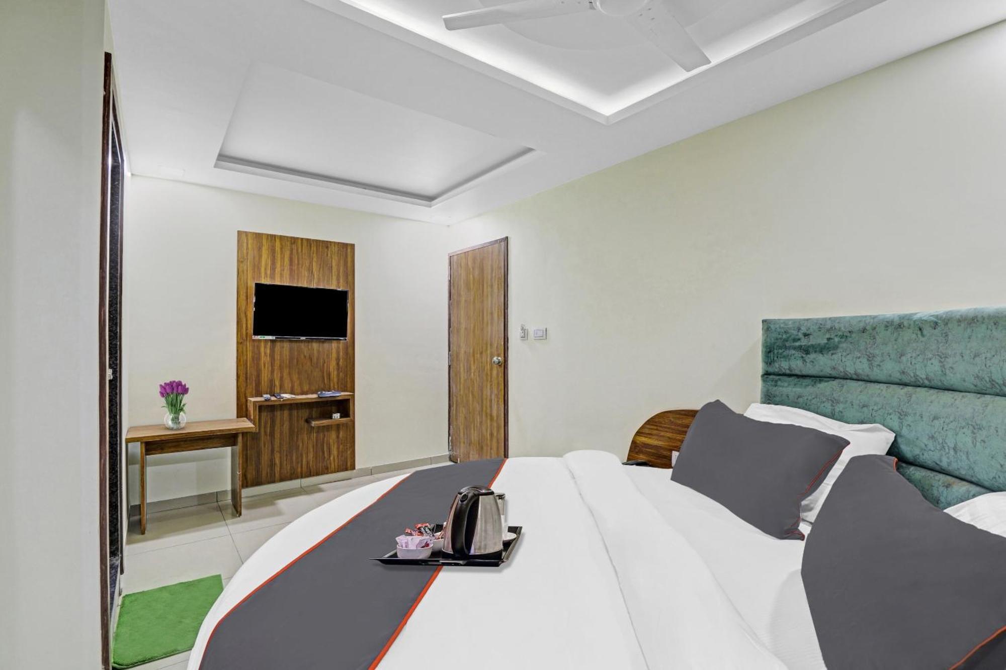 Hotel O Hill View Vadodara Exterior photo