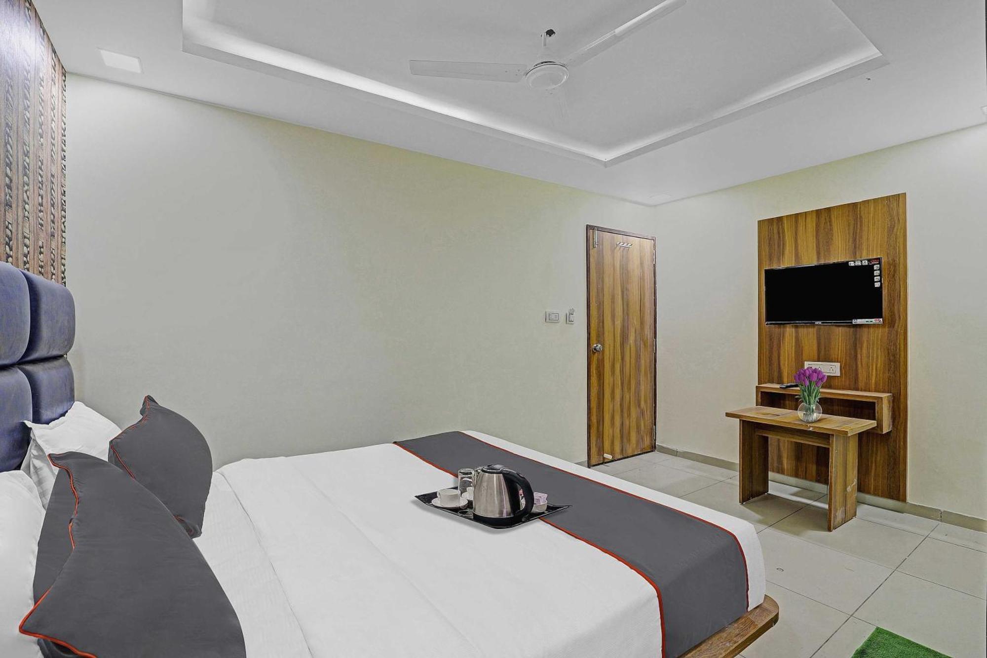 Hotel O Hill View Vadodara Exterior photo